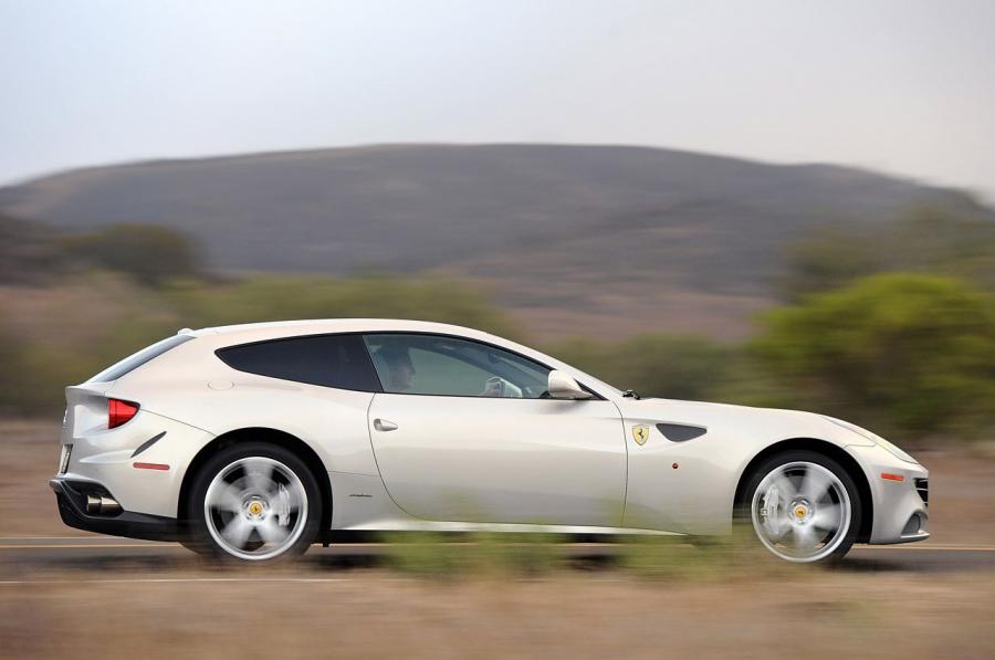  Ferrari FF 2013 года  (фото 51 из 69)